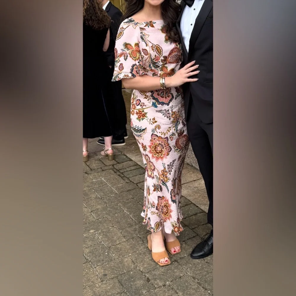 Kachel Flutter Sleeve Slip Dress - Picture 3 of 5